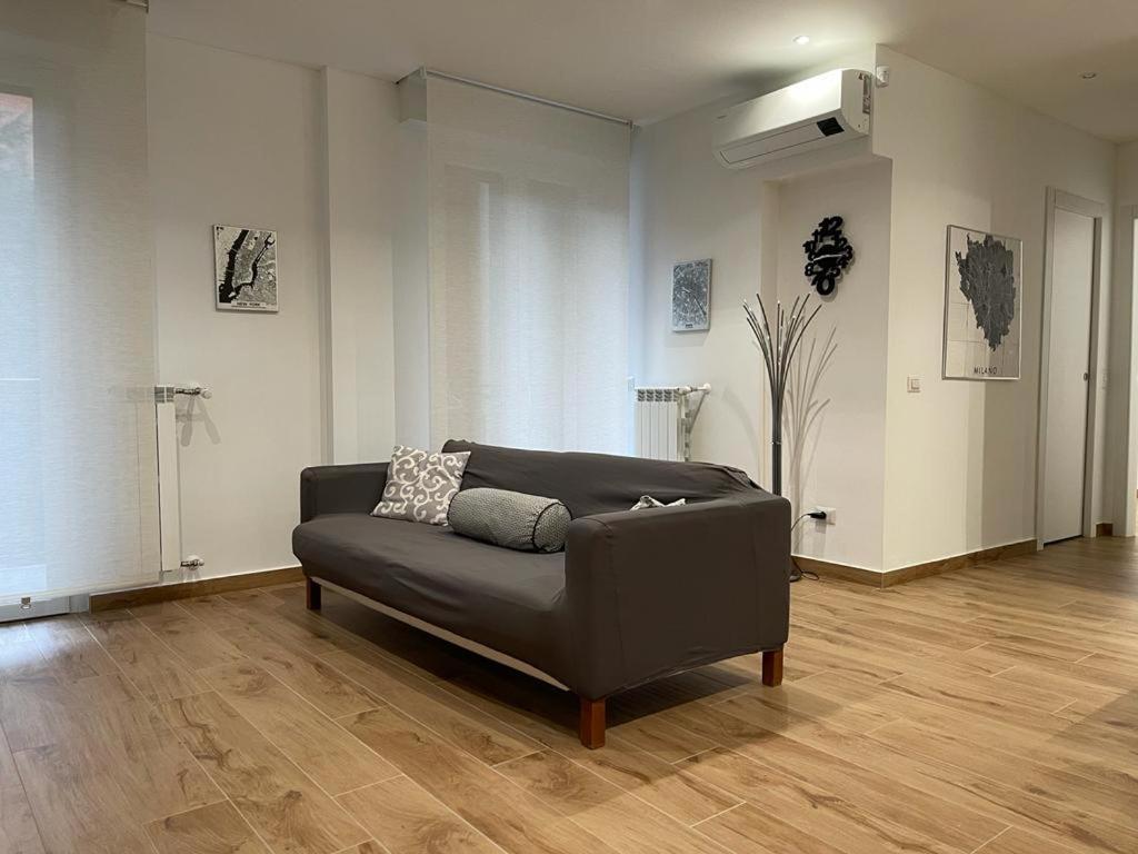 Apartamento Kibilu - San Donato Vicinanze Irccs Policlinico San Donato Milanese Exterior foto