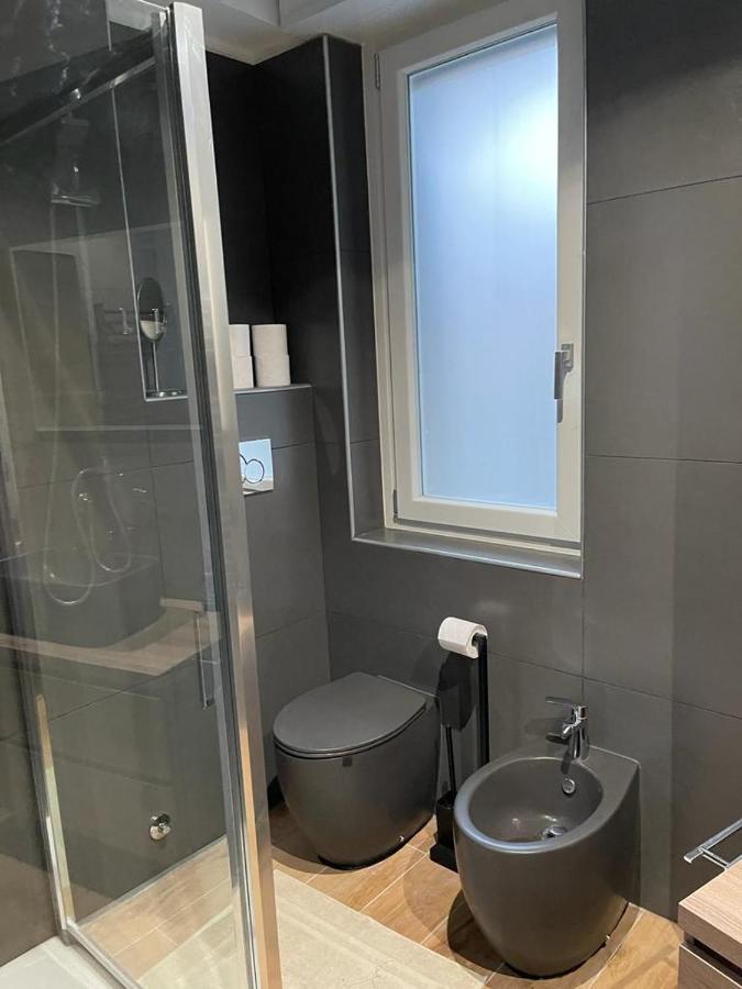 Apartamento Kibilu - San Donato Vicinanze Irccs Policlinico San Donato Milanese Exterior foto
