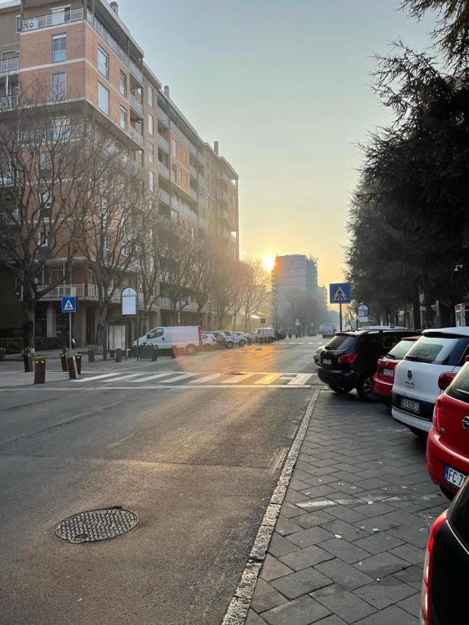 Apartamento Kibilu - San Donato Vicinanze Irccs Policlinico San Donato Milanese Exterior foto